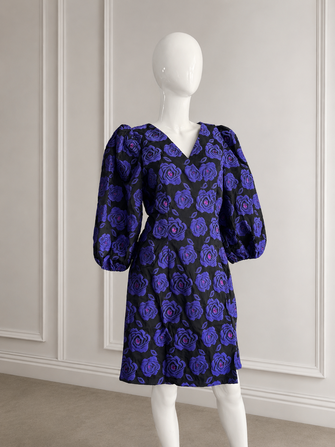 ICHI IX SAGA Dress – Deep Blue Flower Print